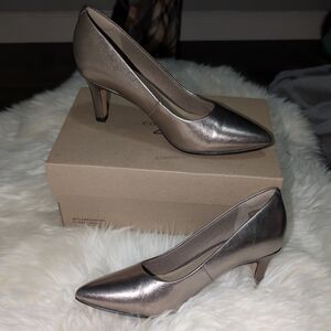 Clarks Champagne Metallic Heels